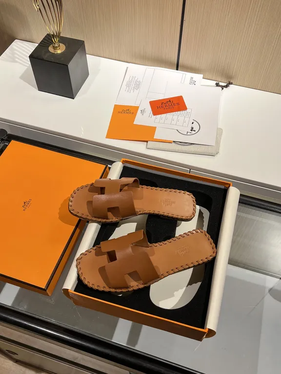 Hermes Shoe 